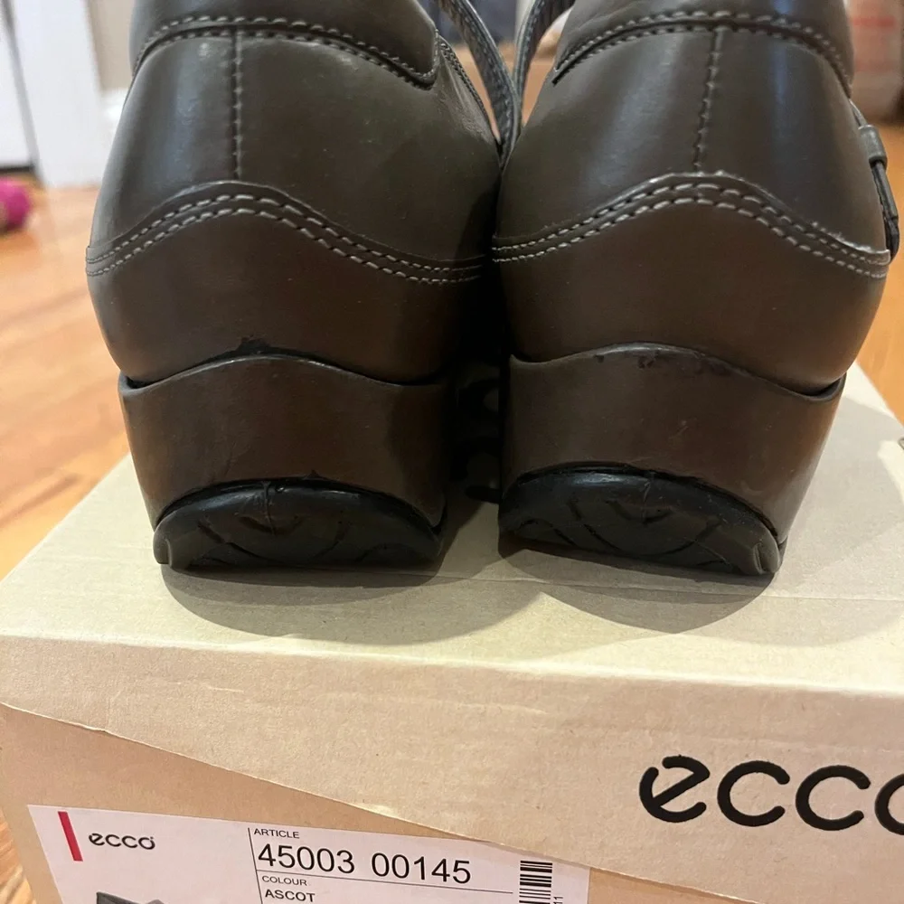 Ecco Grey Leather Mary Jane Flats (Brand New), size 40 EU - Picture 6 of 6